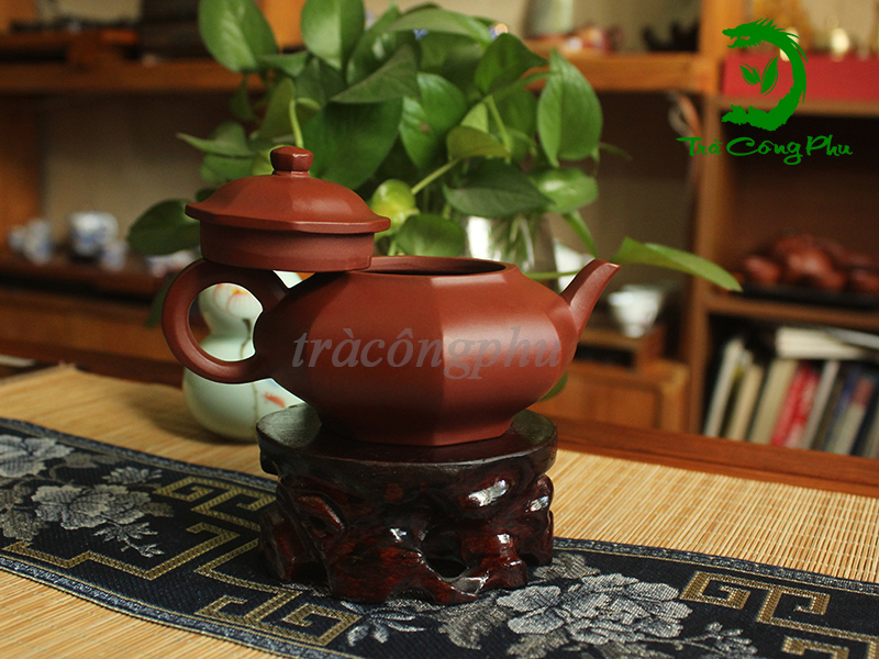 Ấm tử sa tuyết hoa lục phương ATS1136